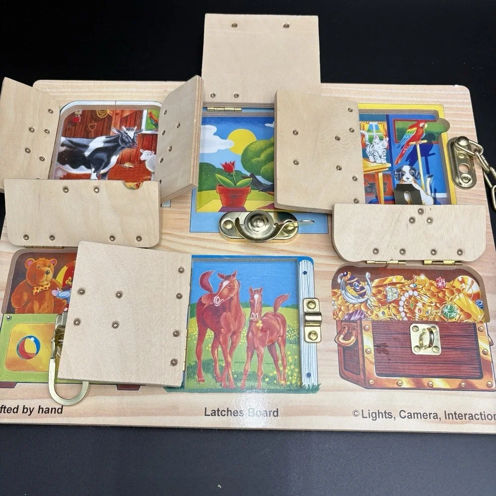 Vintage Rare Melissa And Doug Light Camera Interaction Doors‎ Puzzle Toy